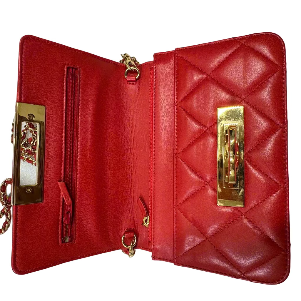 CHANEL large CC Logo clasp quilted red leather crossbody bag