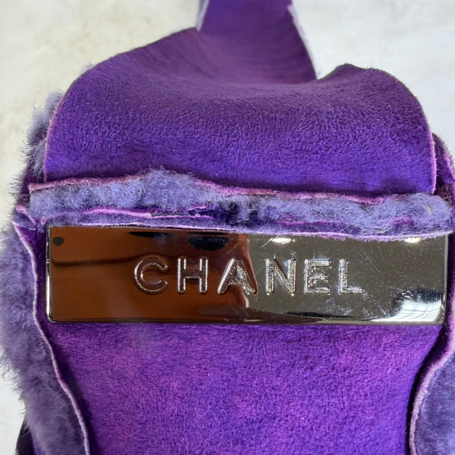 Chanel Purple Shearling and Suede Shoulder/Crossbody Bag
