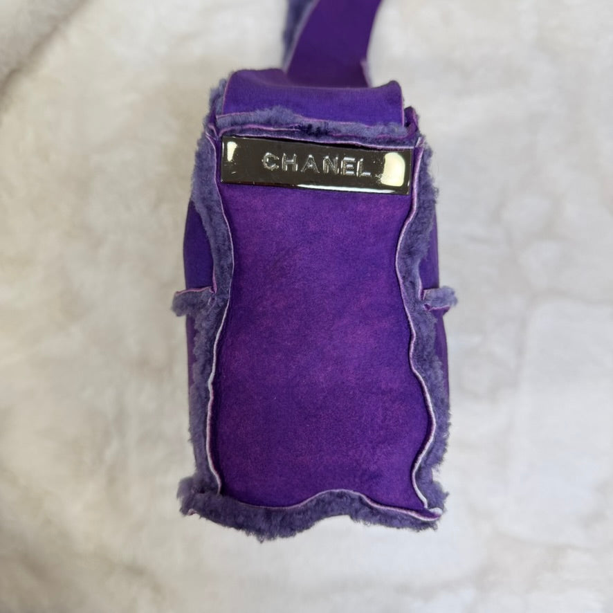 Chanel Purple Shearling and Suede Shoulder/Crossbody Bag